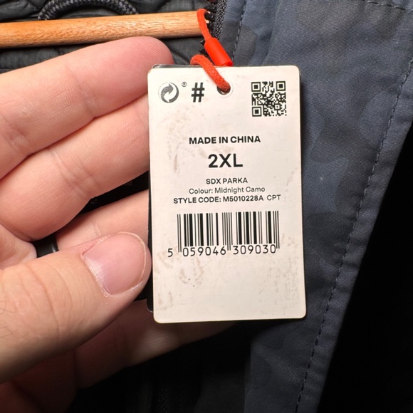 SuperDry SDX Parka Jacket Men's 2XL Blue Camo Faux Fur Trim Hood NWT - Picture 7 of 10